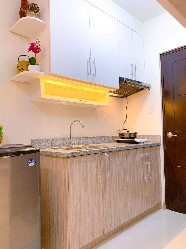 Monthly rent at 16,000pesos including condo dues - photo 4