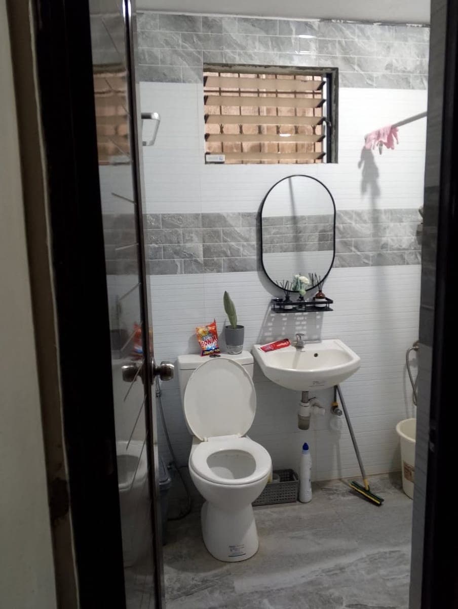 room for rent 5k one month advance lg with own cr niyo Ara lg sa gwa sang room - photo 1