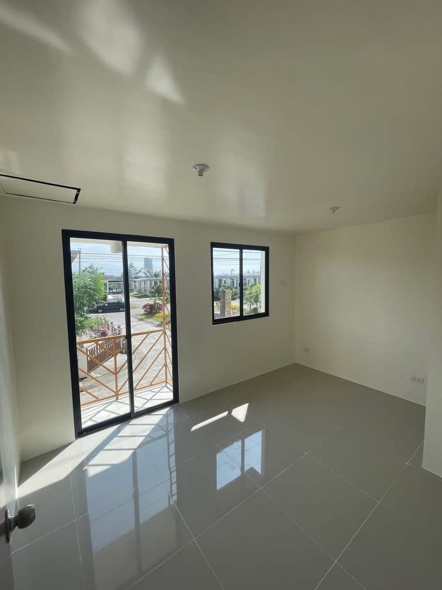 Uncover your ideal home in Bacolod for as low as 10,800 per month and with big discount! - photo 3