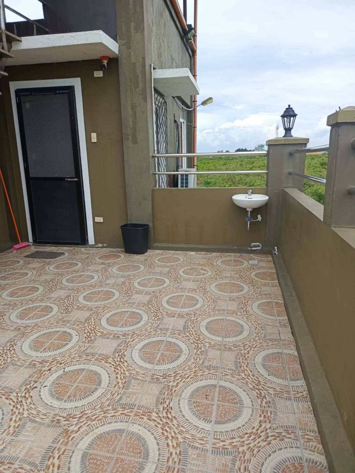 FOR RENT 3 STORIES - photo 13