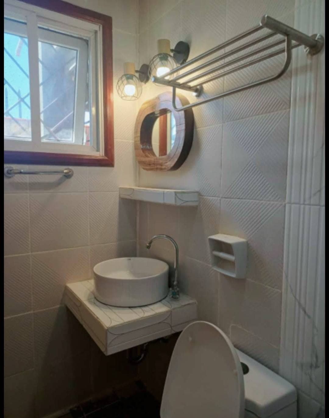 FOR RENT 3 STORIES - photo 8