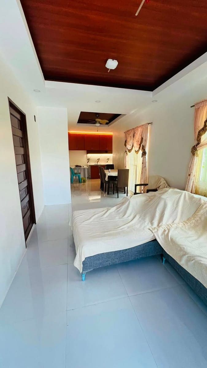 Newly house renovated is still available for rent at Green Acres subd. Mansilingan🏡 Bacolod City🏠 - photo 1