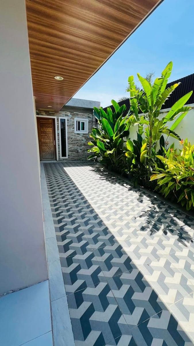Newly house renovated is still available for rent at Green Acres subd. Mansilingan🏡 Bacolod City🏠 - photo 2