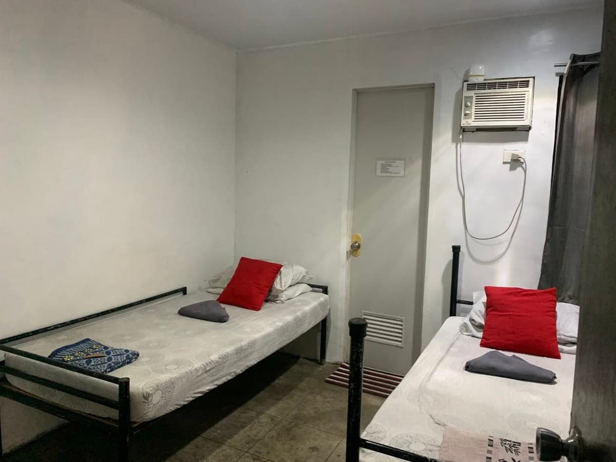 Room for rent - photo 1