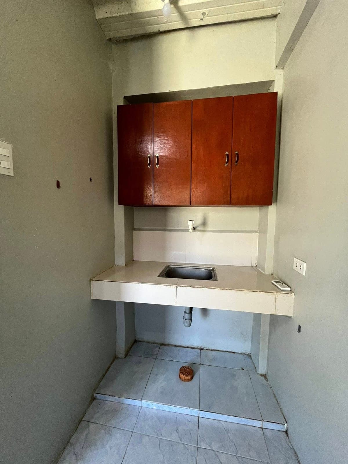 ROOM FOR RENT‼️ ( READ CAPTION FIRST ) - photo 1