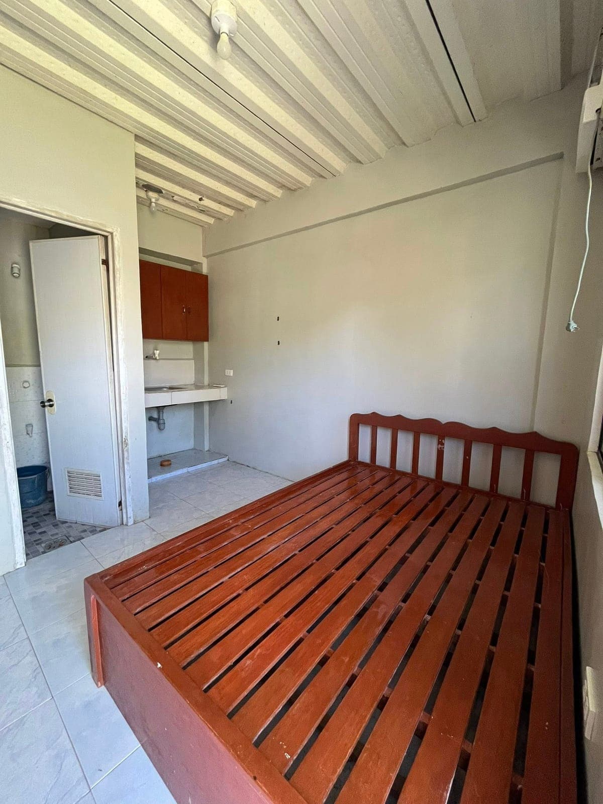 ROOM FOR RENT‼️ ( READ CAPTION FIRST ) - photo 7