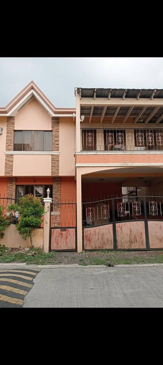 House for rent 150sq meter 4bedroom 2 tb with car garage only 30k a month at fortunata subd - photo 1