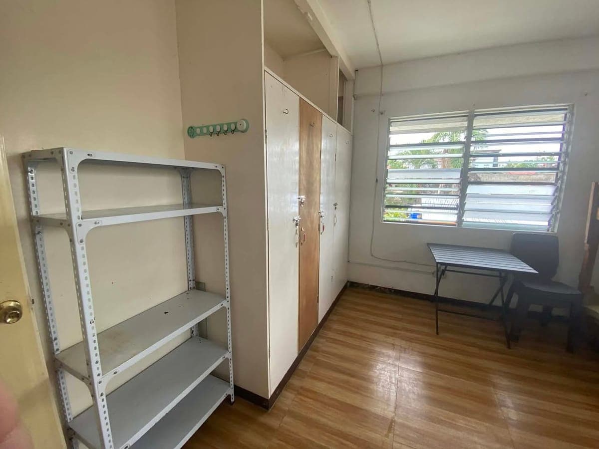 Room Available (Good for 3)‼️ - photo 3