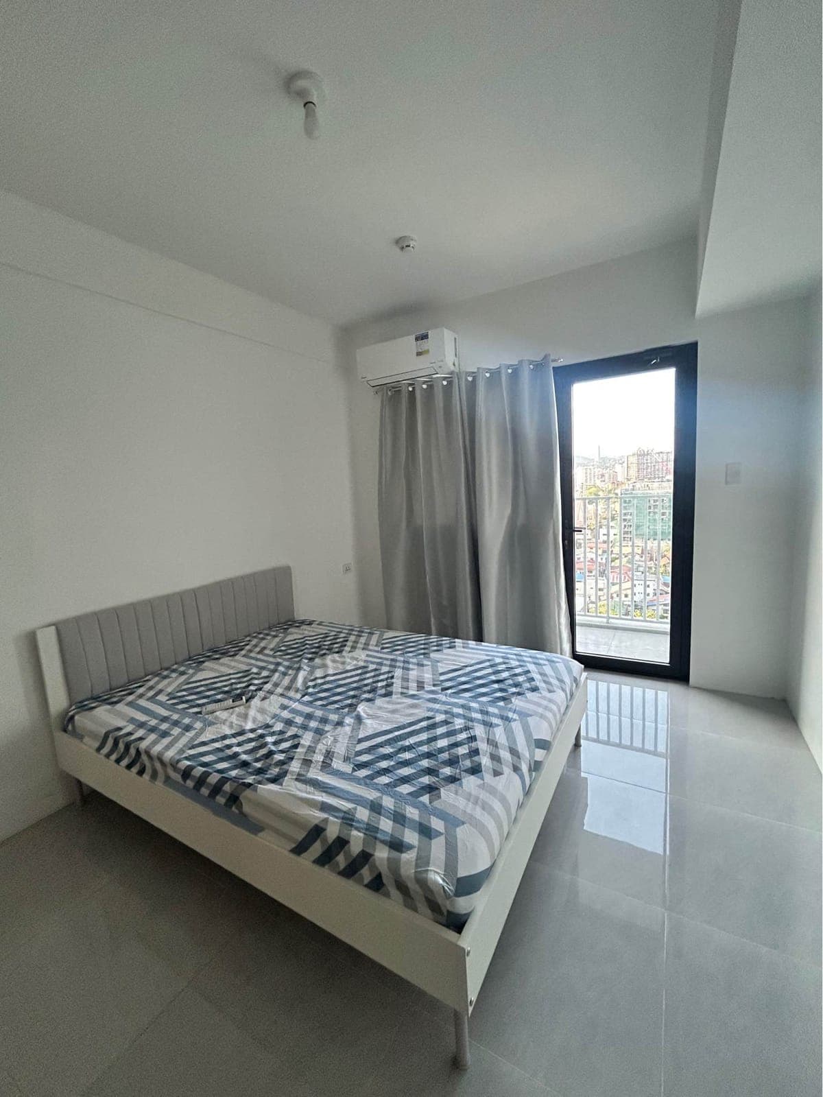 FOR RENT: CITY CLOU CONDO, Jakosalem St. Zapatera, Cebu City - photo 1