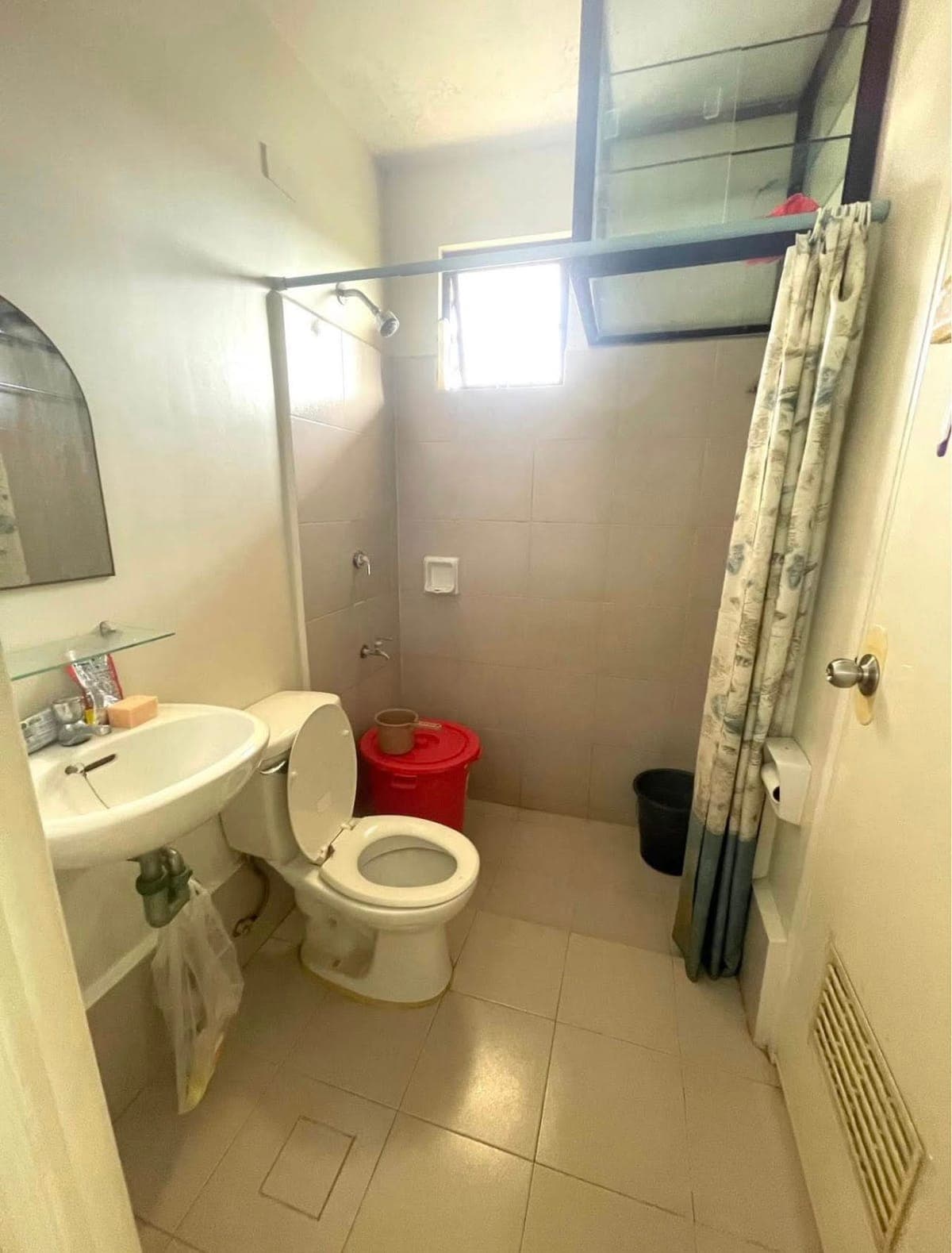 HOUSE FOR RENT 🎉 - photo 2