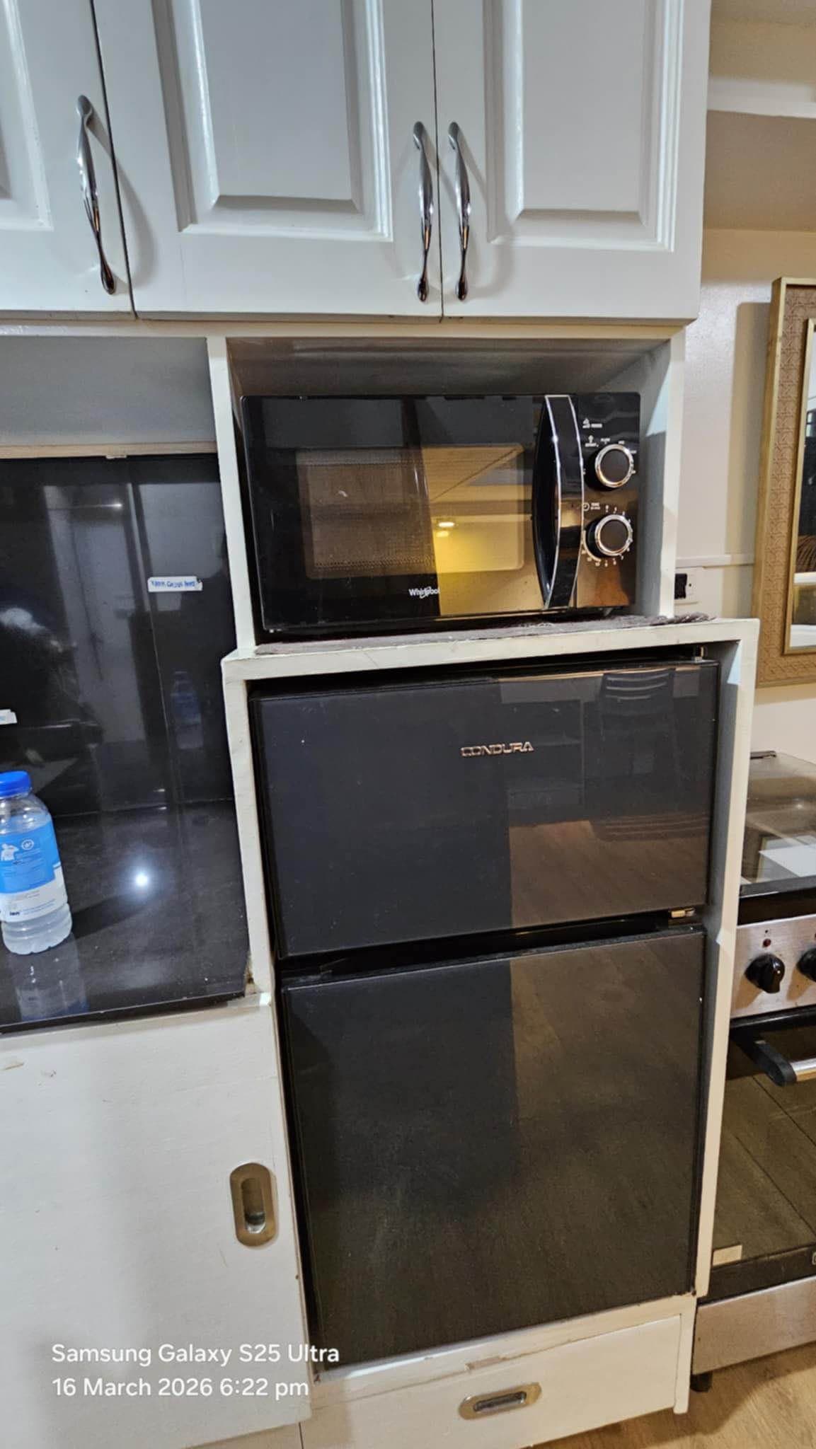 MIVESA 2 LOFT BEDS- PET FRIENDLY AND FURNISHED WITH WASHING- 15k excluding condo dues (1 year lease) - photo 1