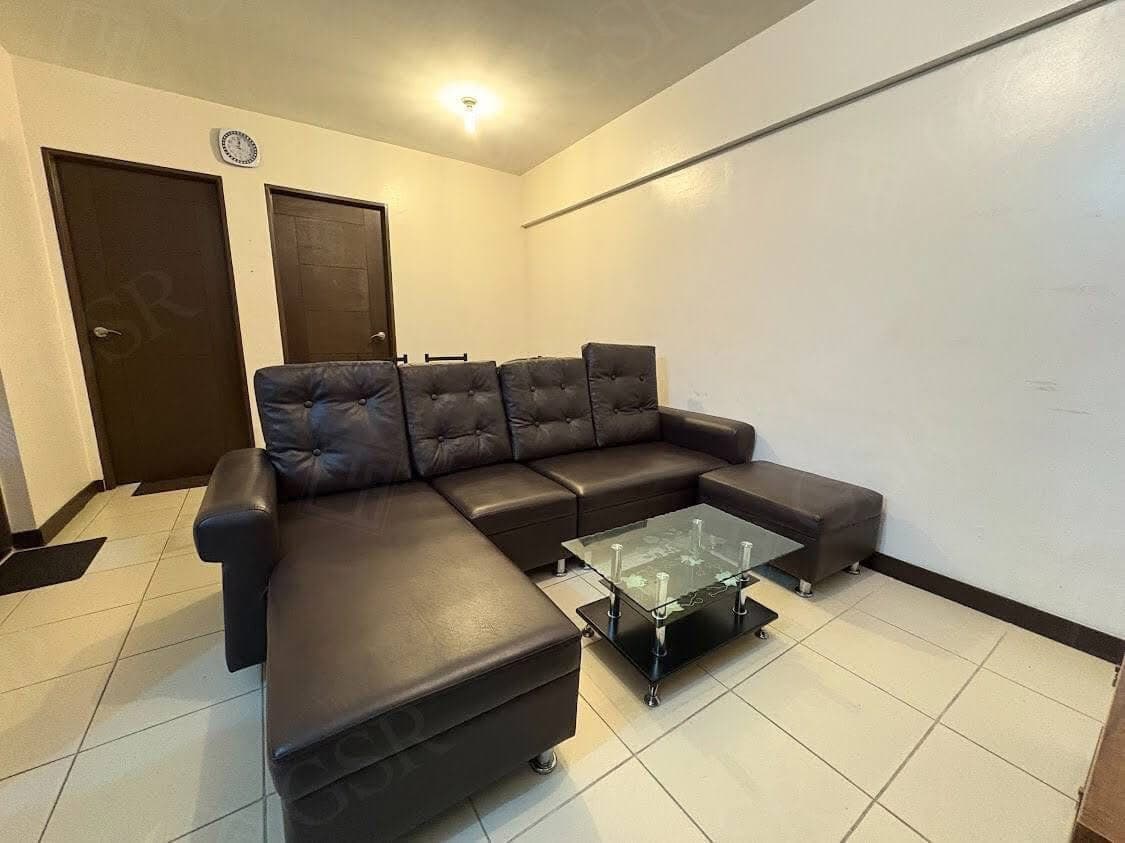 25K MONTHLY | 2-BEDROOM WITH BALCONY IN ARISTA PLACE‼️ - photo 3