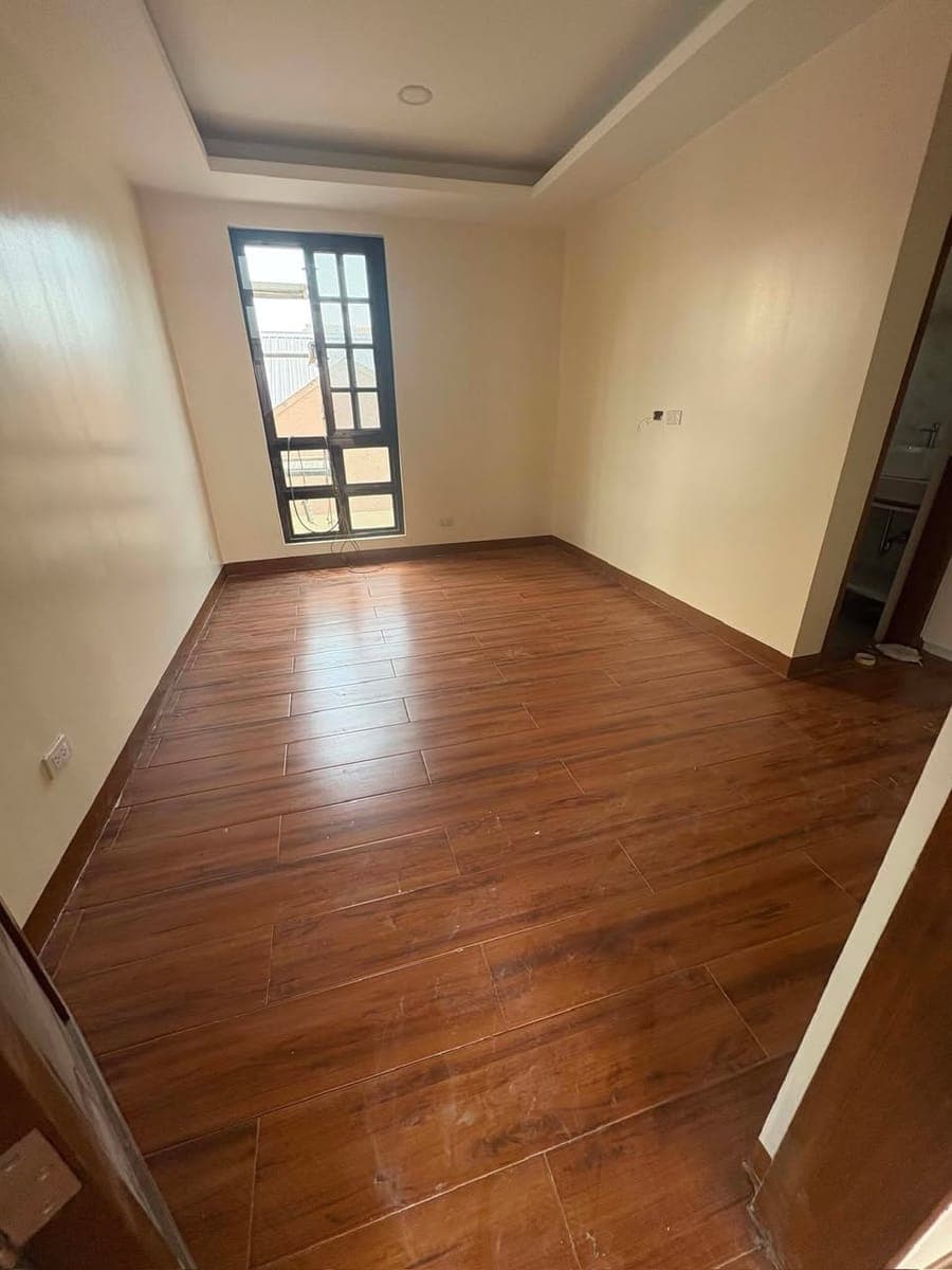 Brandnew Two Storey House For Rent in Bf Homes Paranaque - photo 4