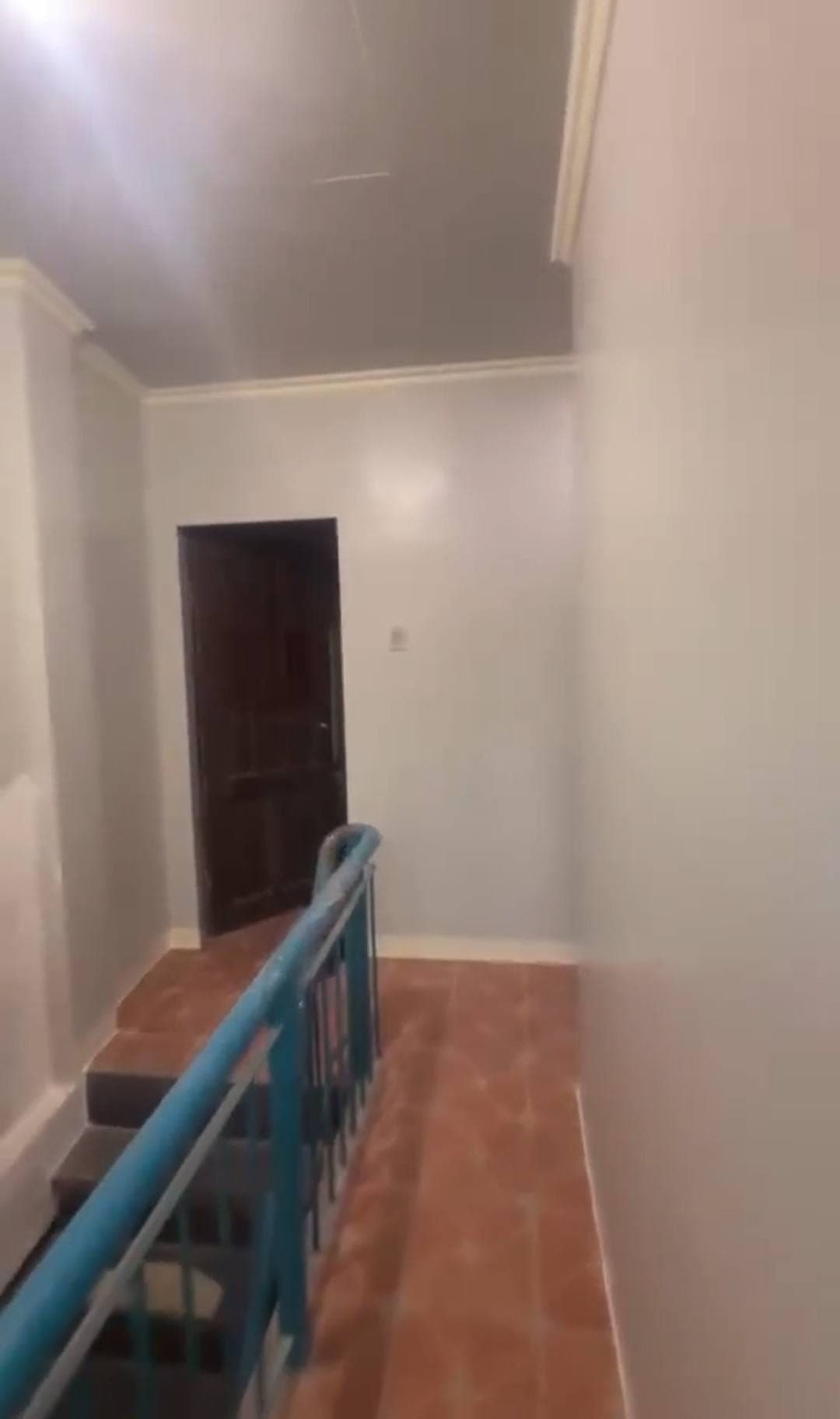 Newly Renovated House for Rent - photo 3