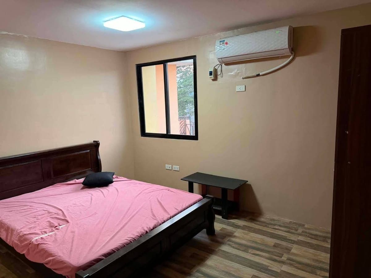 Townhouse for RENT - photo 5