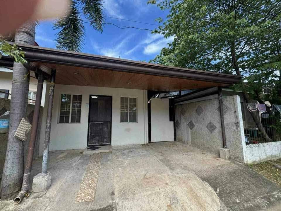 HOUSE FOR RENT - photo 1