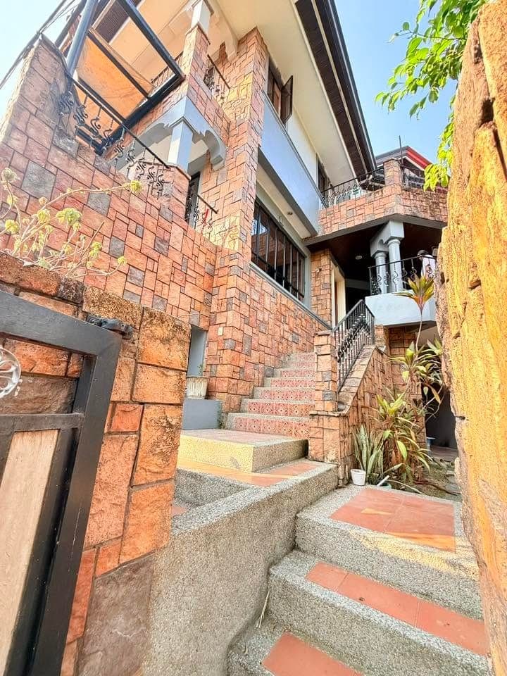 House for Rent - photo 2
