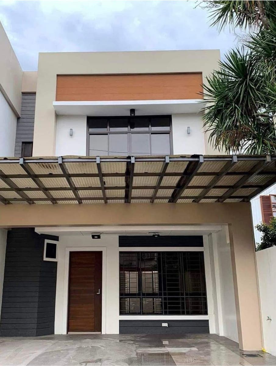 For RENT: 2-Storey Modern House Duplex - photo 1
