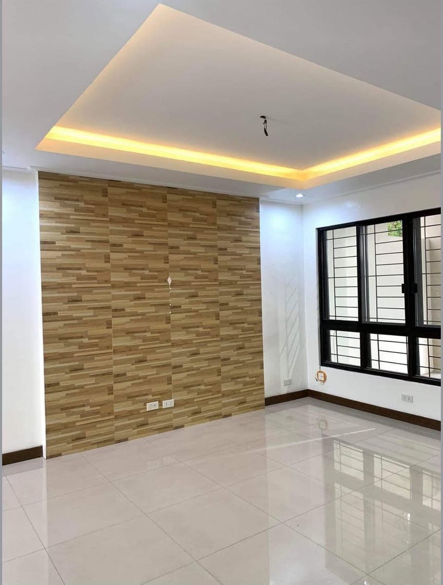 For RENT: 2-Storey Modern House Duplex - photo 2