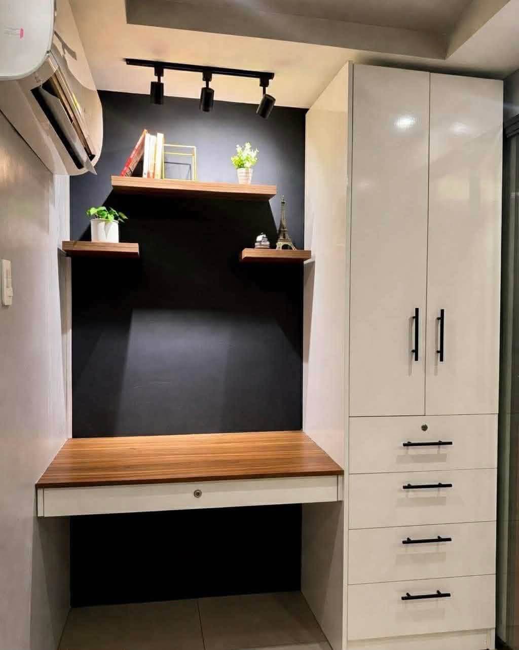 Looking for a comfortable, stylish place to stay? This cozy 1-bedroom condo is perfect for relaxing,... - photo 3