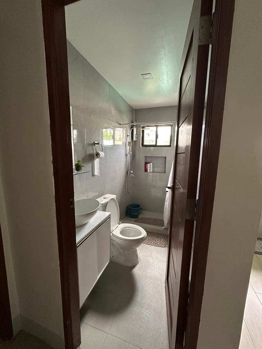FOR RENT/LEASE (including furnitures and appliances) - photo 5