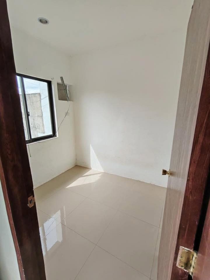 HOUSE FOR RENT – Granada Heights - photo 2
