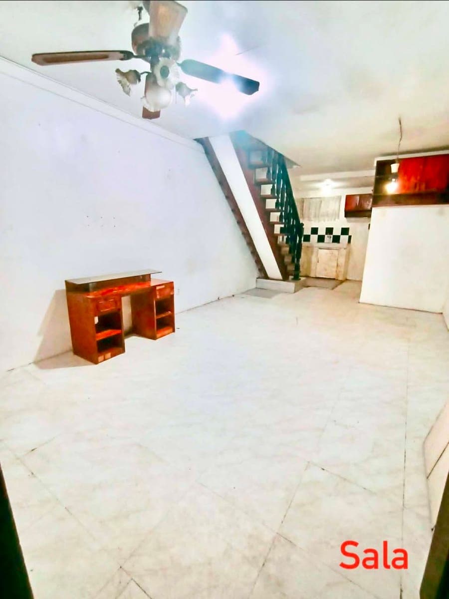 APARTMENT FOR RENT - photo 1