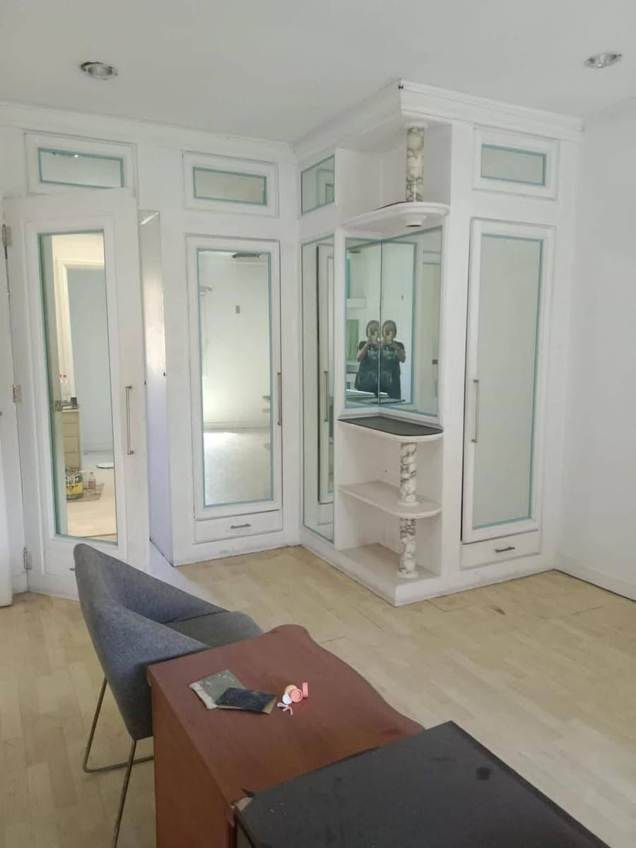 TWO STOREY HOUSE FOR RENT IN BF HOMES PARAÑAQUE - photo 1
