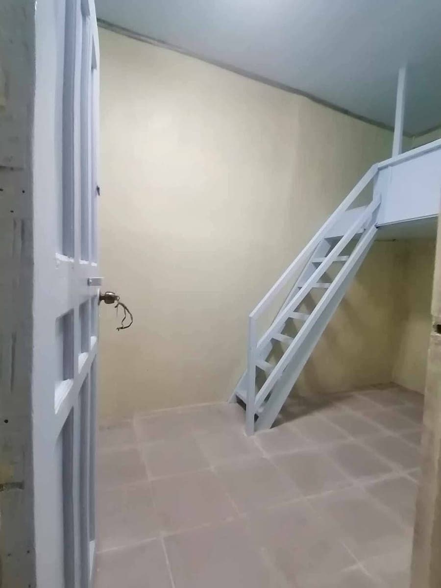 Studio Apartment for rent with mezzanine - photo 4