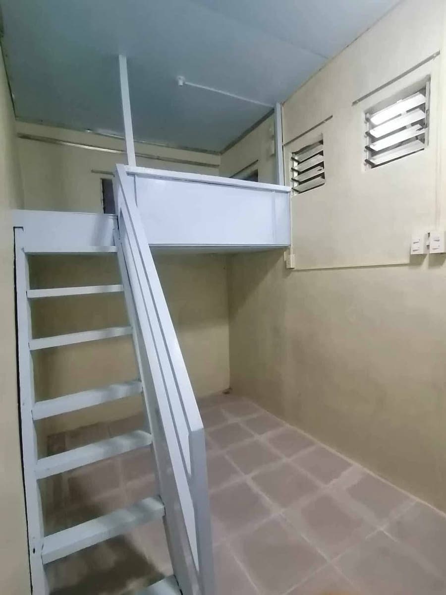 Studio Apartment for rent with mezzanine - photo 5