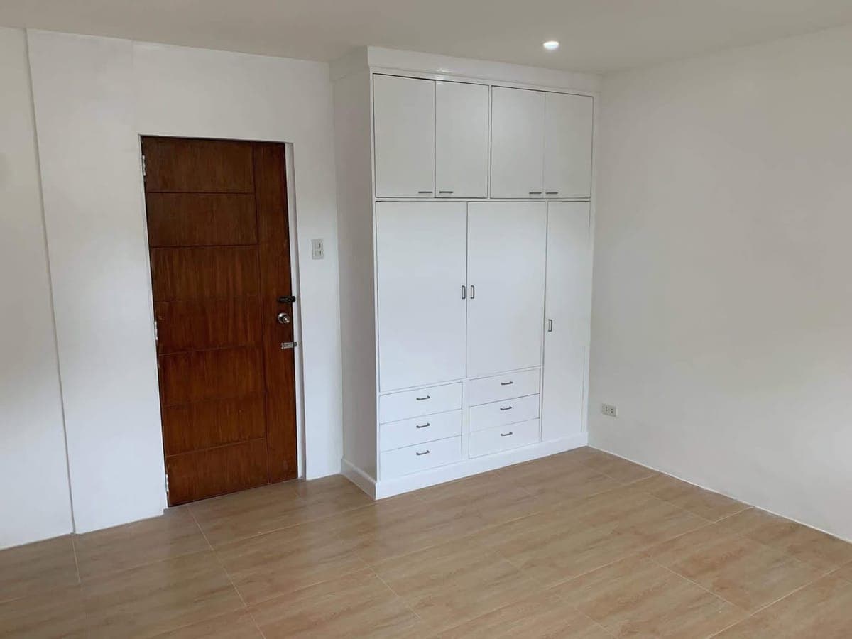 🏡 MODERN 3-BEDROOM HOUSE FOR RENT IN ERORECO, BACOLOD CITY - photo 3