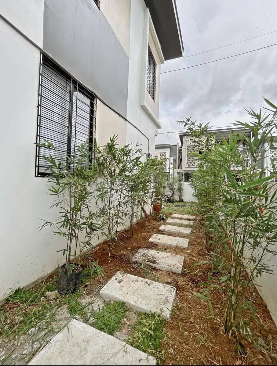 Phirst park Gentri Pasalo 650k cash out Pwede 2 gives  or For rent 18k Monthly  2br 66sqm 1br DM sure buyer only - photo 4