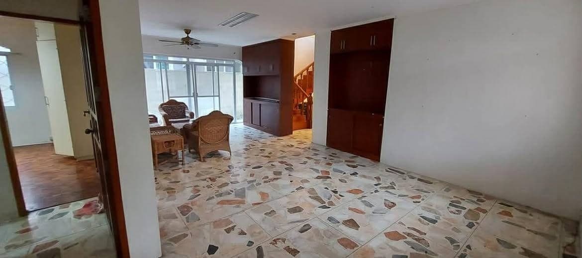 FOR RENT: - photo 2