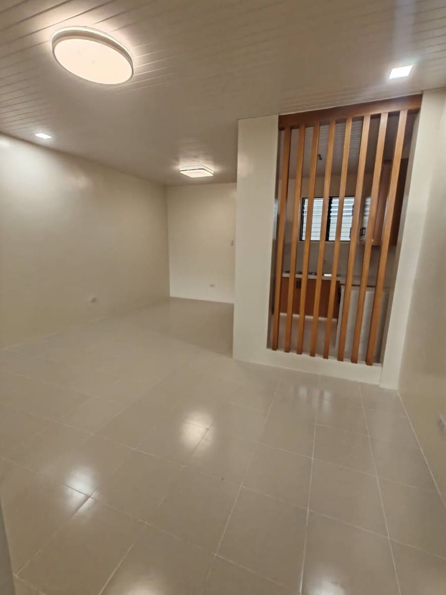 House for rent - photo 3