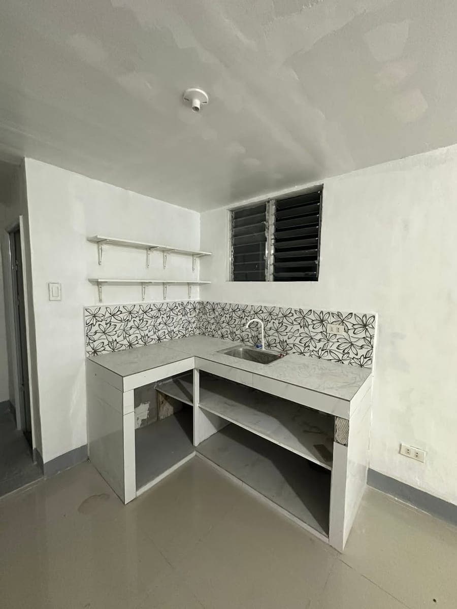 FOR RENT - photo 2