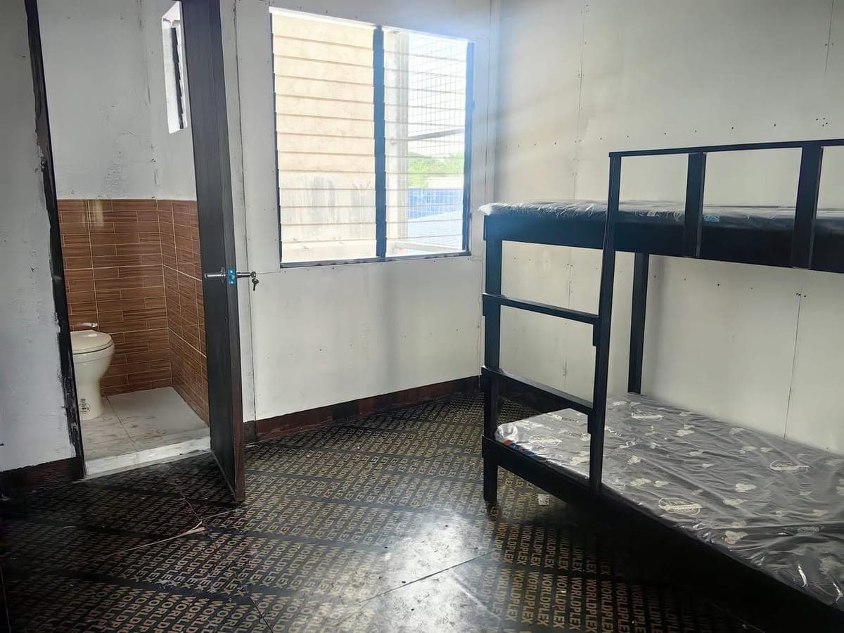 Available bedspace 1 male and 1 female all n na seperate room. Fortune towne Likod chmsu - photo 2