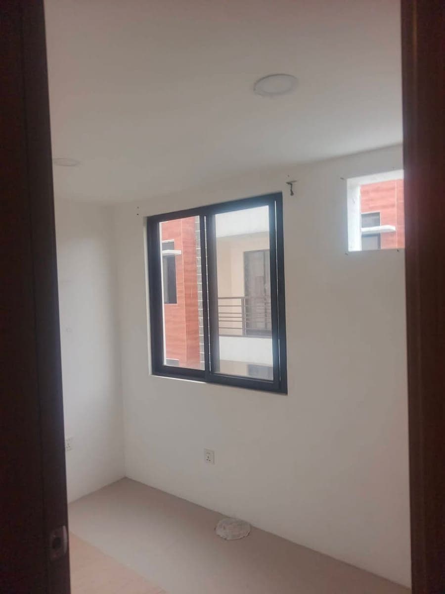 2 Storey 3-4bedroom Condo For Rent in Moonwalk, Paranaque 🩷🩷 - photo 1