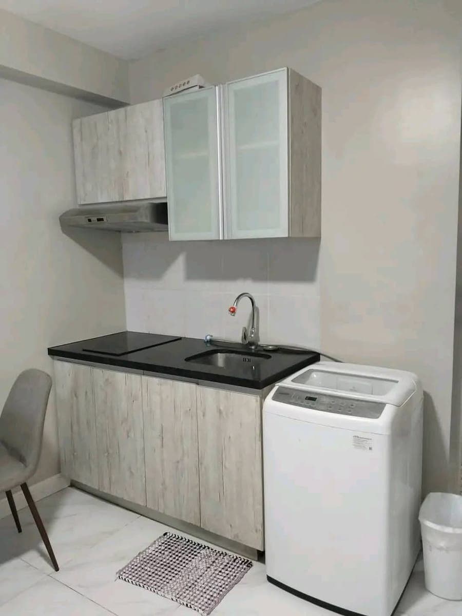 18K MONTHLY IN MONARCH PARKSUITES‼️ - photo 4