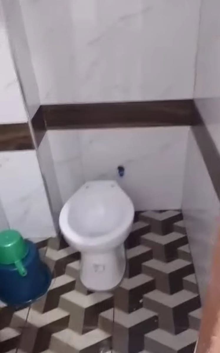 ROOM FOR RENT!!! - photo 1