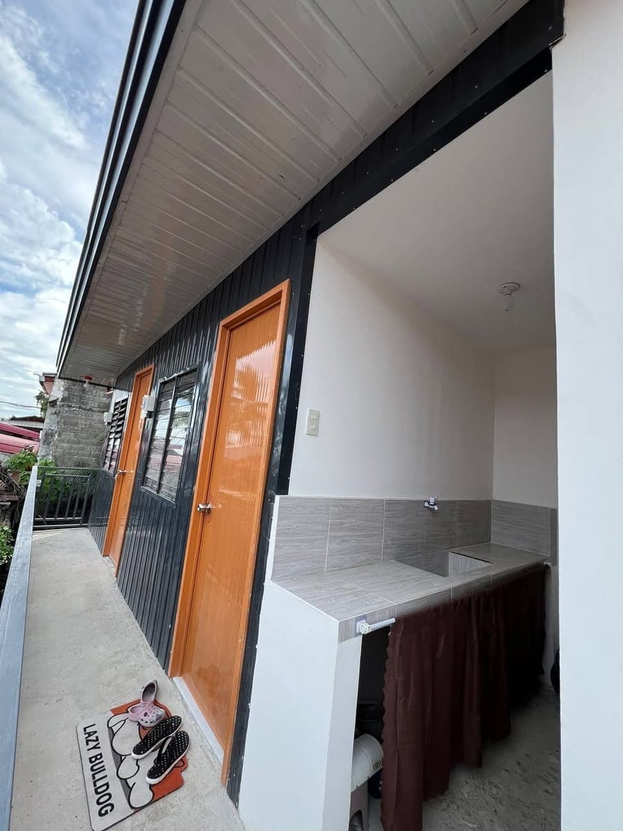 ADVANCE AND DEPOSIT - photo 4