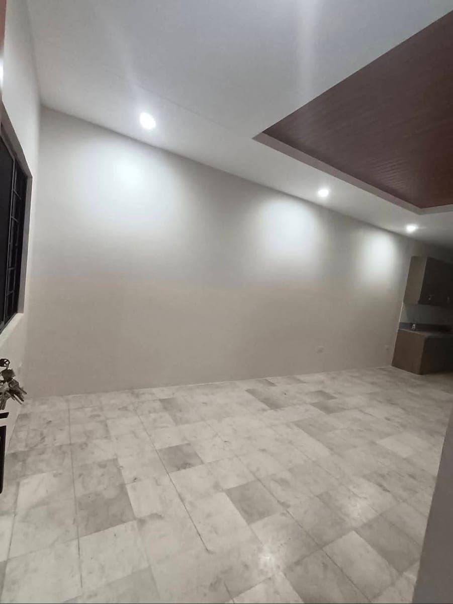 House for rent - photo 1