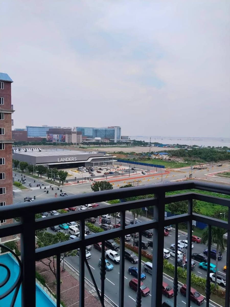 30K MONTHLY IN MONARCH PARKSUITES‼️ - photo 1