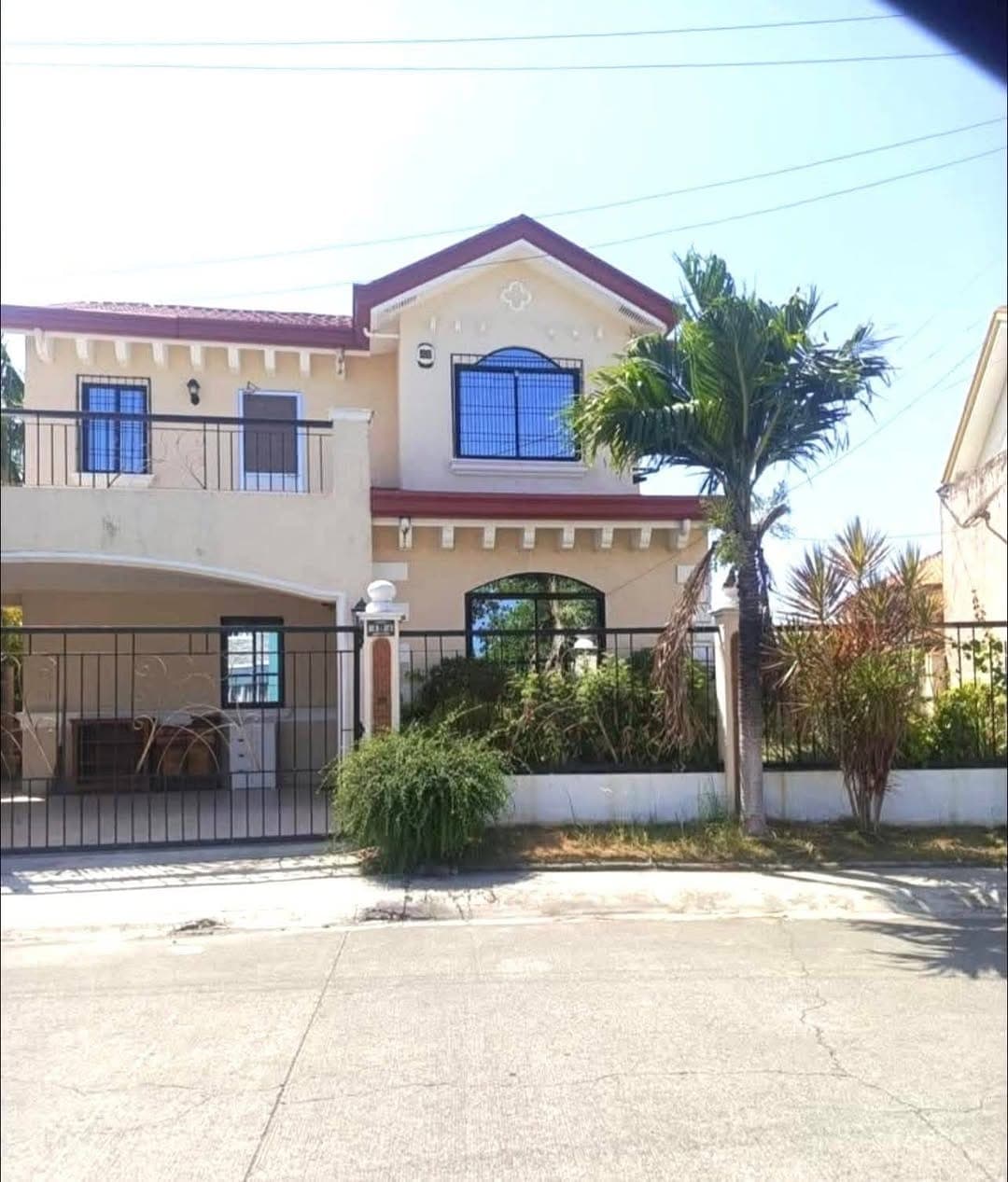 🏡 FOR RENT: Single Detached Fully Furnished House ‼️‼️ - photo 1