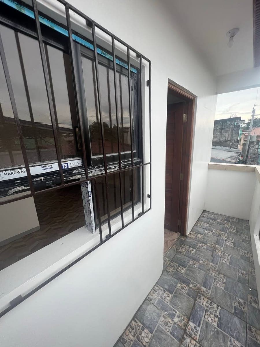 1 Unit Available (Studio Type for Rent) ‼️ - photo 2