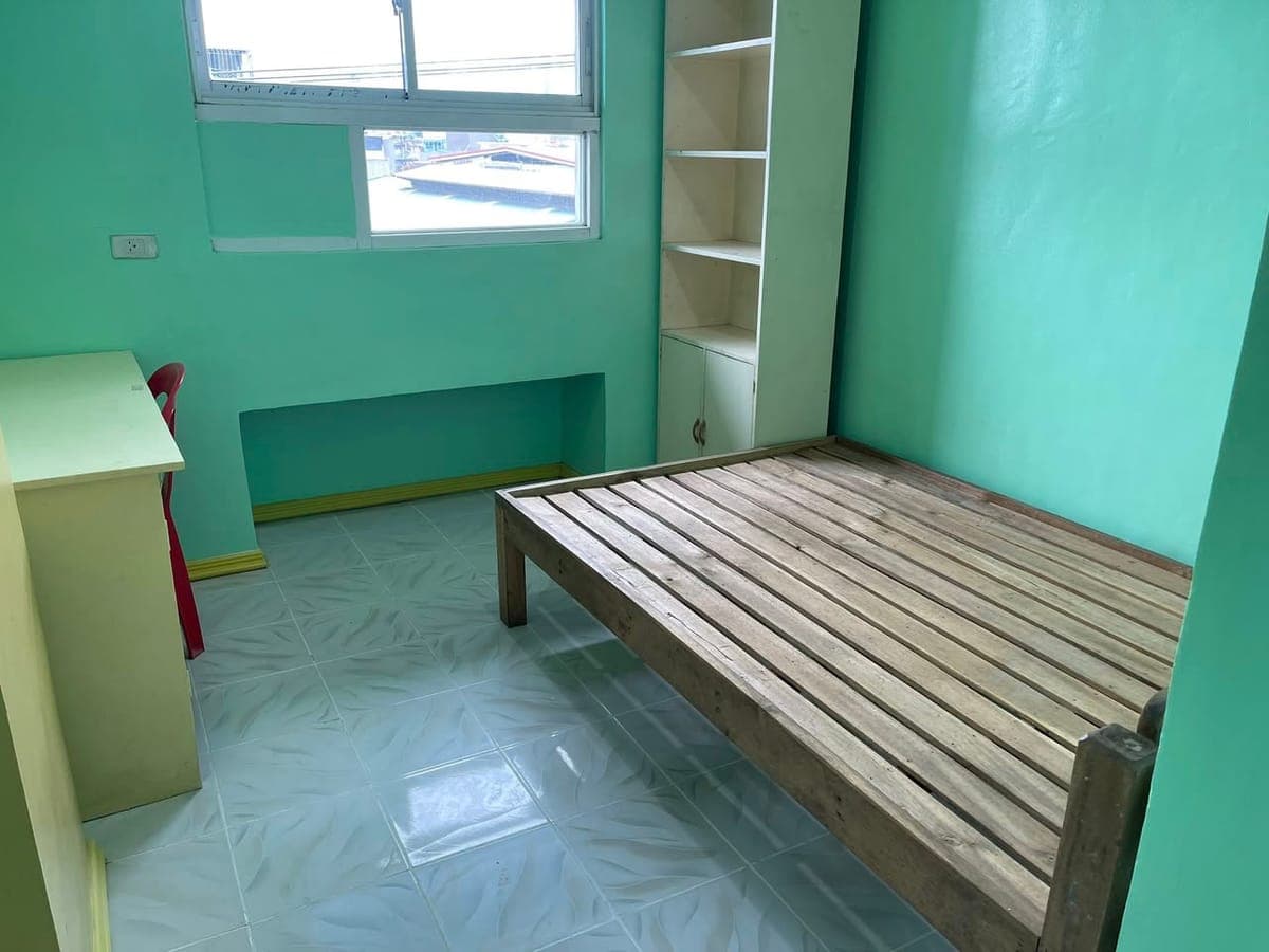 ROOM FOR RENT - photo 4