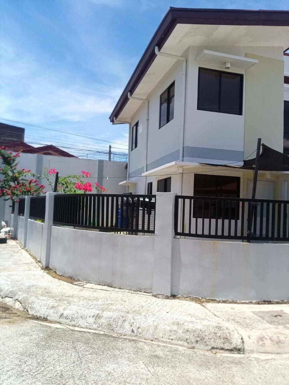 HOUSE FOR RENT - photo 2