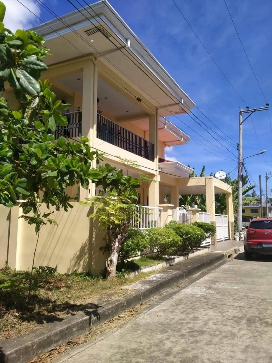 FOR RENT BIG HOUSE NEWLY RENOVATED - photo 2