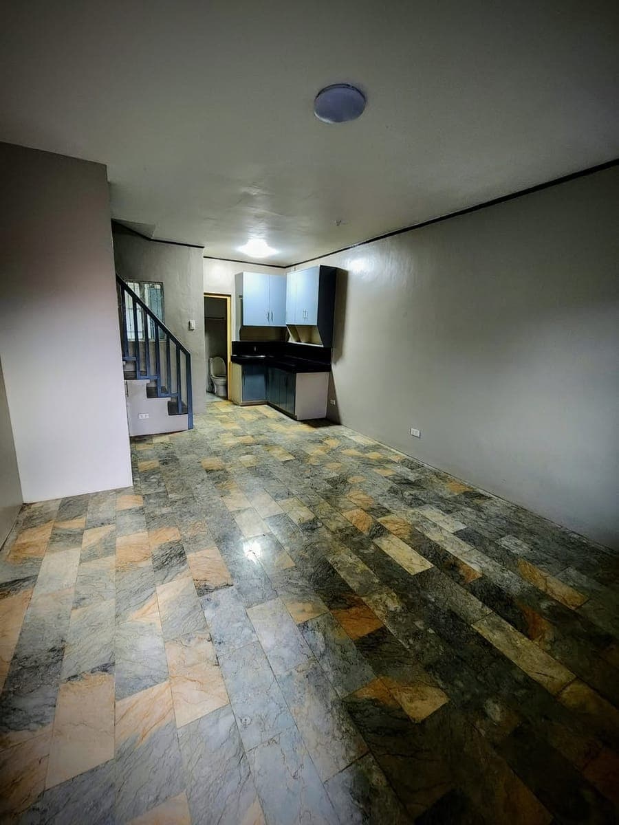 House for Rent - photo 3