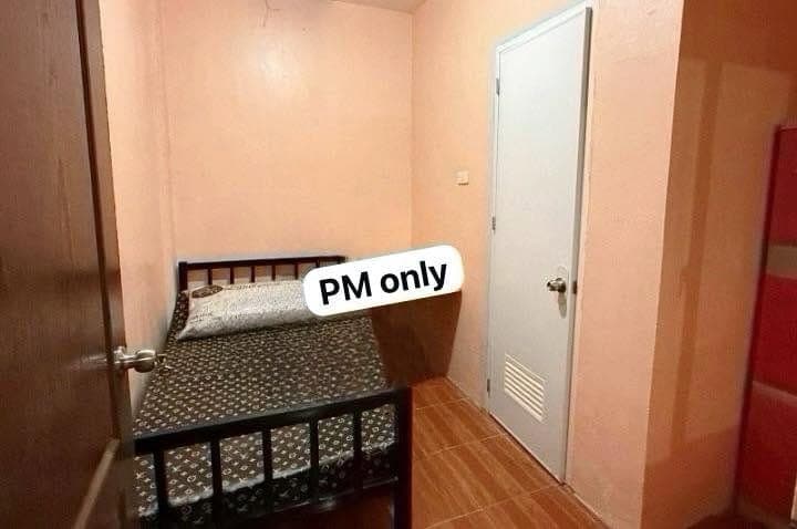 ·Solo Room for rent with aircon and own CR - photo 1