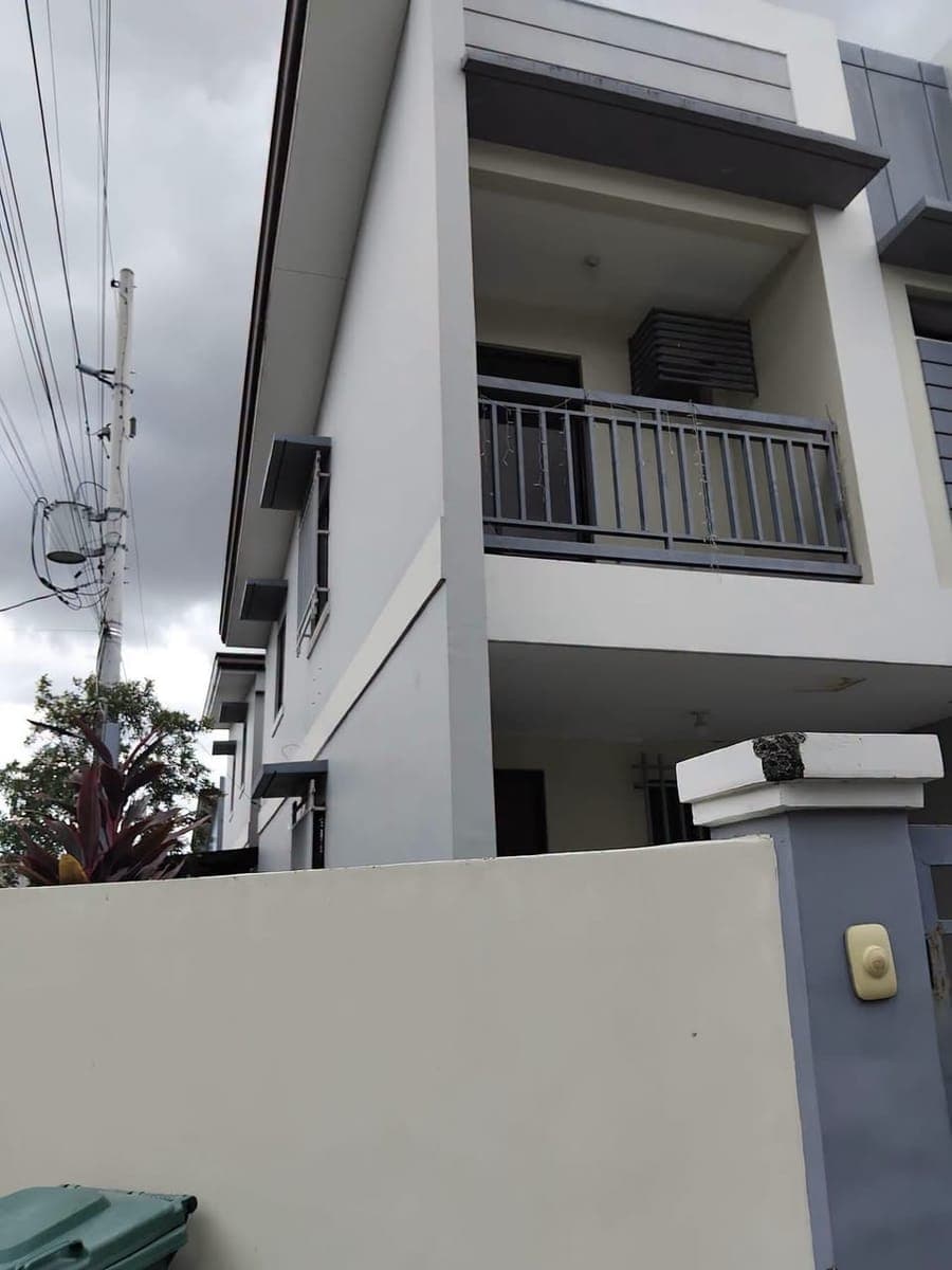 House for Rent - photo 1